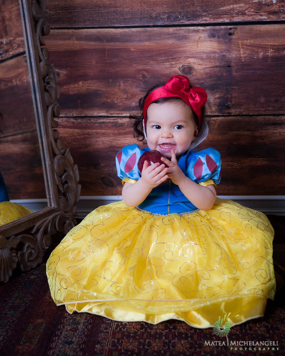 Snow White Baby - Kalamazoo family photographer - Matea Michelangeli ...